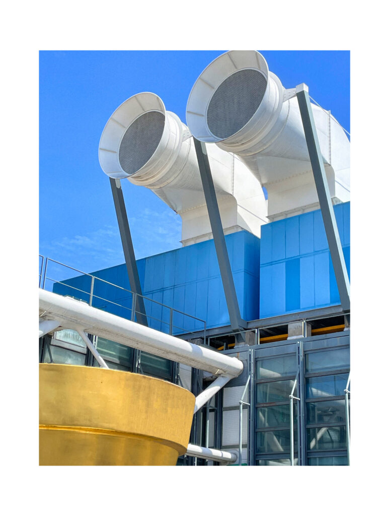 Ventilation shafts - Centre Pompidou, Paris, mai 2023 - Edition 7